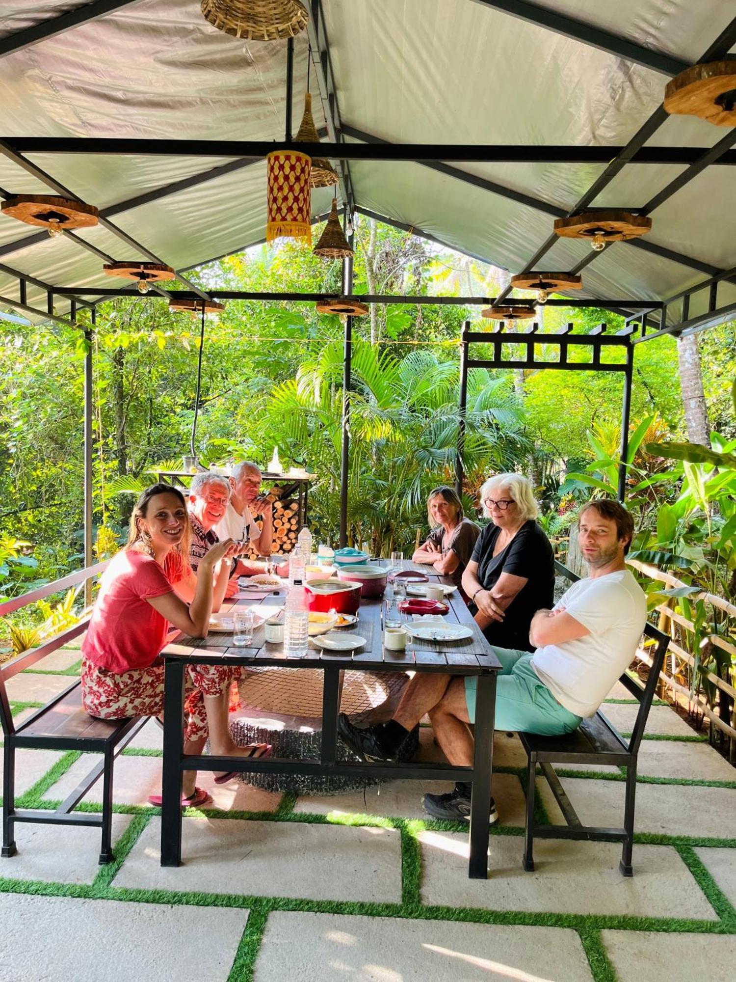 Fab Valley Homestay Munnar Exteriör bild