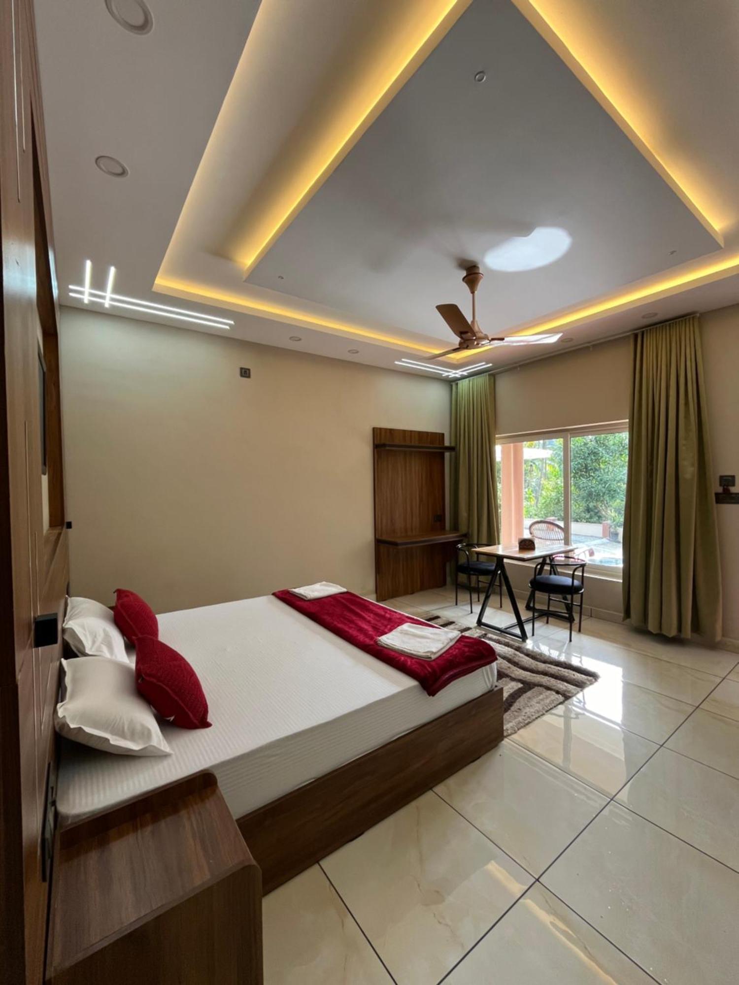 Fab Valley Homestay Munnar Rum bild