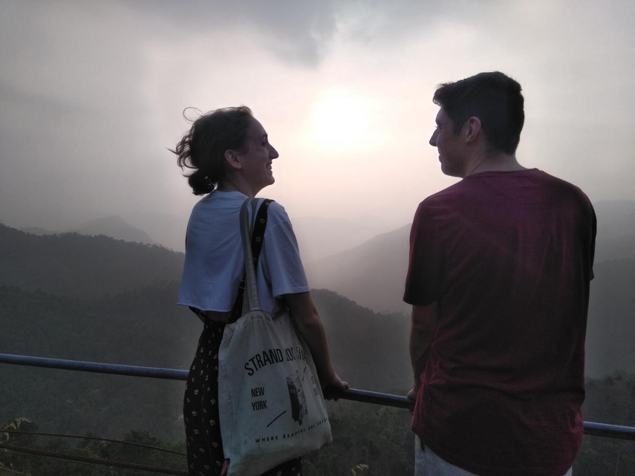 Fab Valley Homestay Munnar Exteriör bild